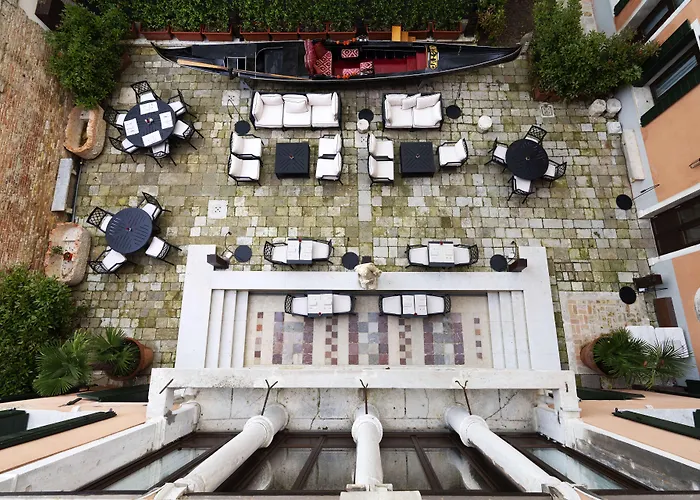 Radisson Collection Hotel, Palazzo Nani Venice